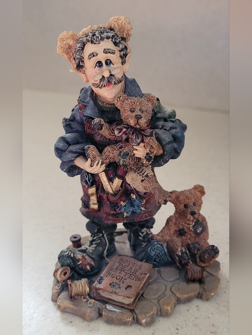 Boyds Bears & Friends Figurine